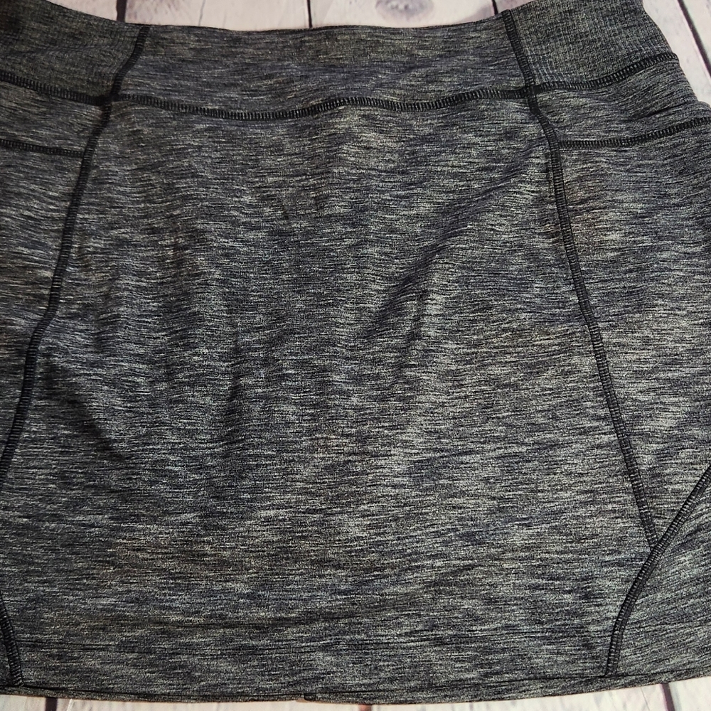 ATHLETA Golf skort. Heathered gray Size Large